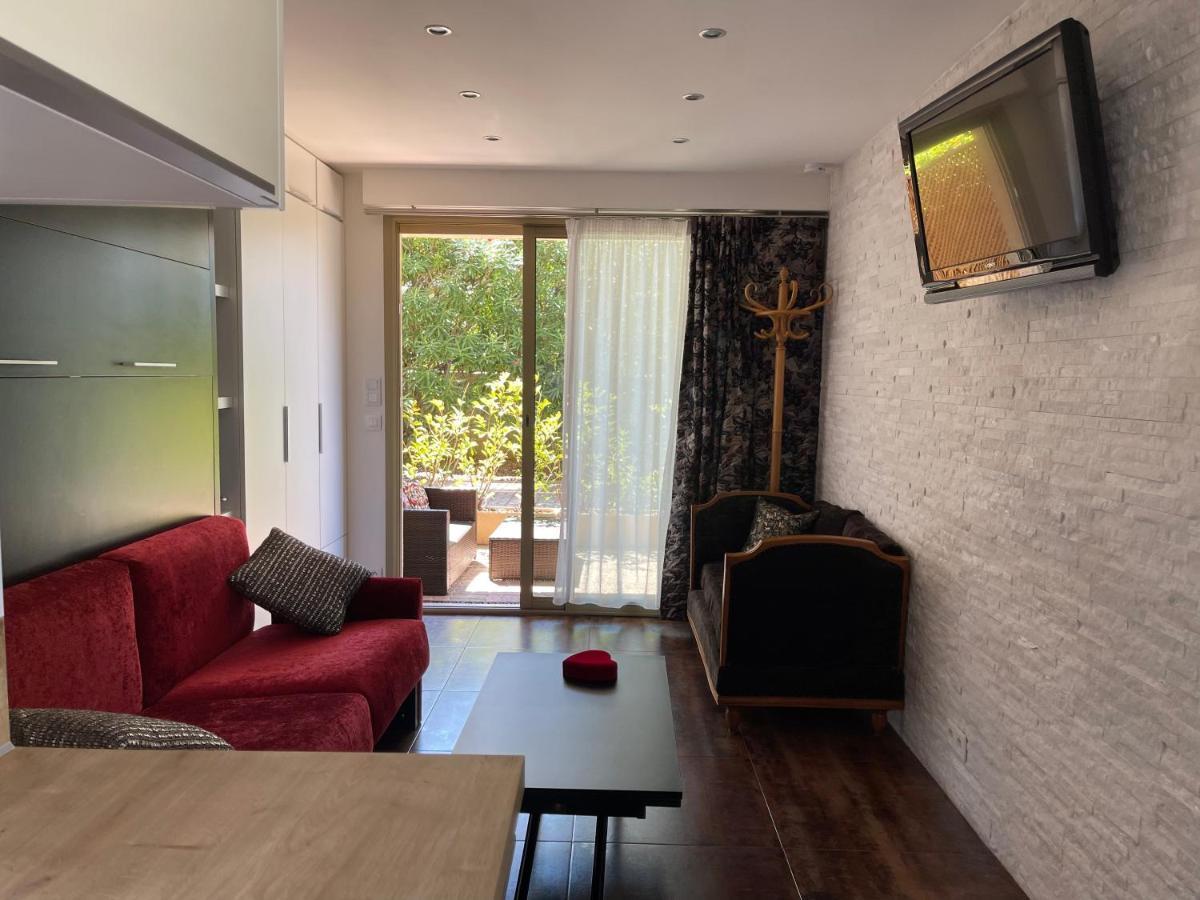 Studio Tout Confort Au Calme Avec Jardin Proche Cannes ル·カネ エクステリア 写真