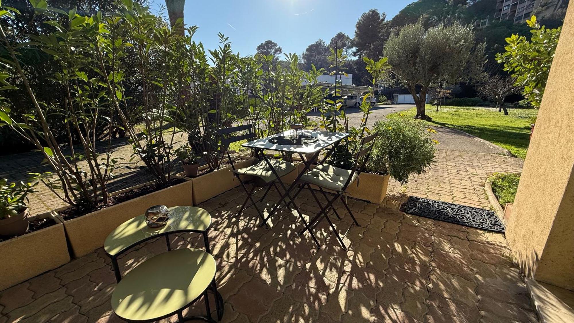 Studio Tout Confort Au Calme Avec Jardin Proche Cannes ル·カネ エクステリア 写真
